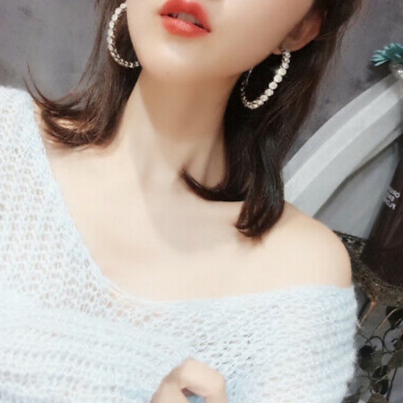 925 Silver Luxury Hoop Earrings - Picture 3 of 6